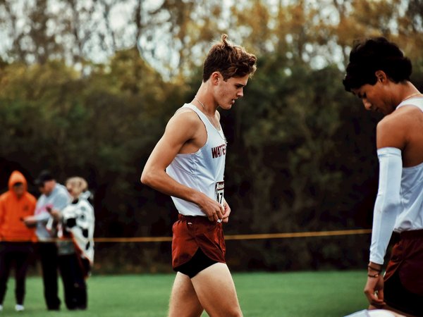 How can wearable technology be used to improve balance and stability in senior athletes?